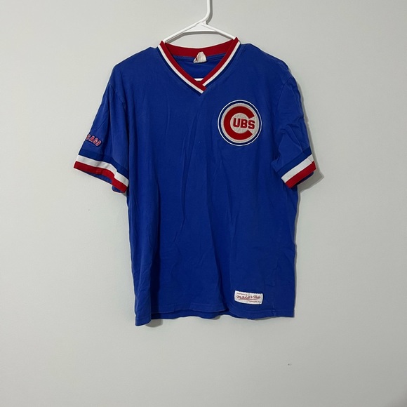 Mitchell & Ness Other - Mitchell & Ness vintage Chicago Cubs tee size medium